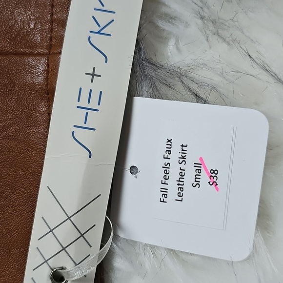 She + Sky Brown Faux Leather Skirt - Picture 8 of 8